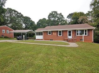 4670 Shattalon Cir, Winston Salem, NC 27106