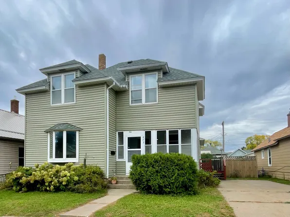 473 Chatfield St, Winona, MN 55987