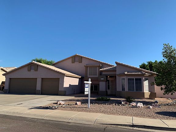 2nd image of 8831 W Corrine Dr