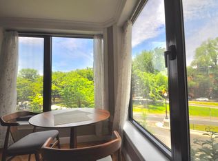 390 Commonwealth Ave APT 210, Boston, MA 02215