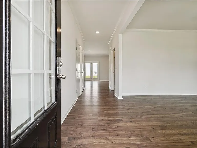100 Fernbrook Trl — Photo 2