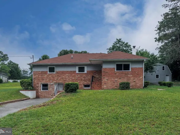 809 Danza Rd, Severn, MD 21144