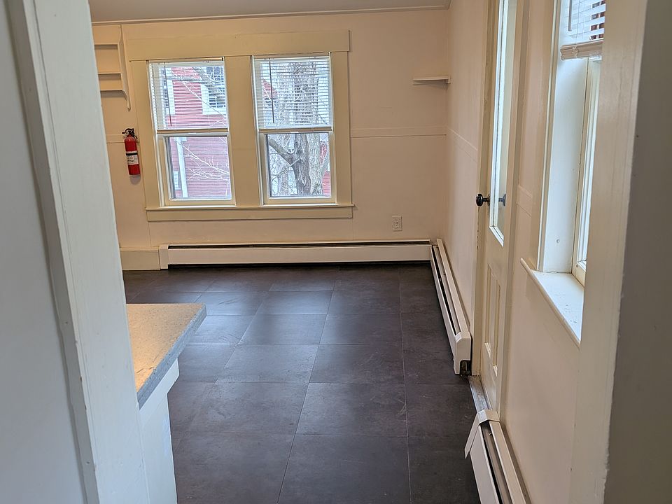 1st image of 9 Hill Ave