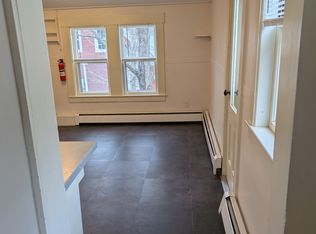 9 Hill Ave, Ashland, NH 03217