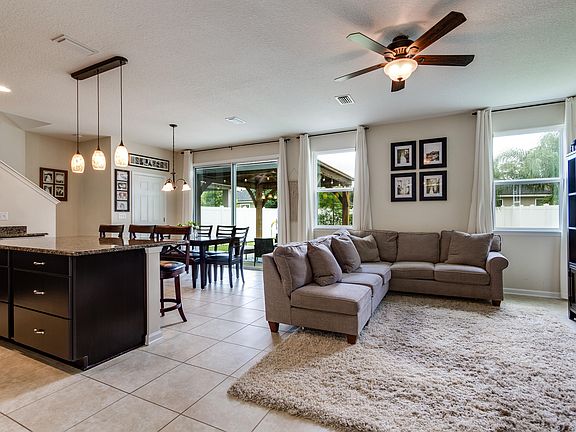 5th image of 7045 Mirabelle Dr
