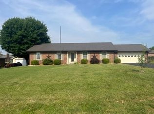 2233 Harvest Ln, Bowling Green, KY 42104