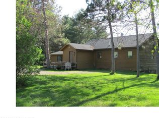 26 Pit Rd, China, ME 04358