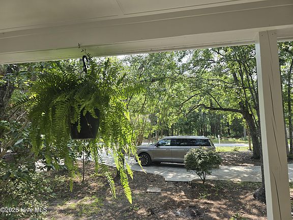 5th image of 1555 Horse Branch Road SW