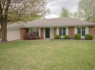 3254 S Roanoke Ave, Springfield, MO 65807