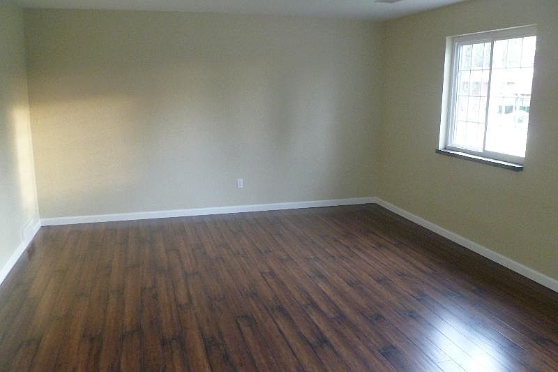 2nd image of 519 Firethorne Dr