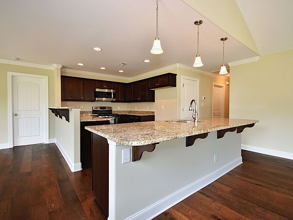 7th image of this home