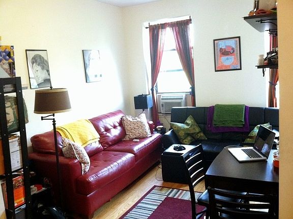 2nd image of 462 W 51st St APT 5F