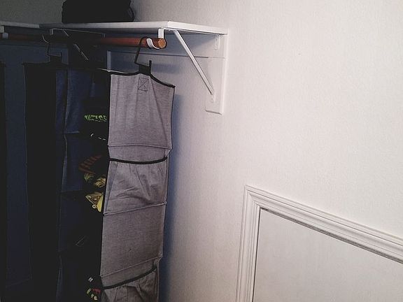4th image of 2824 Clarence Ln