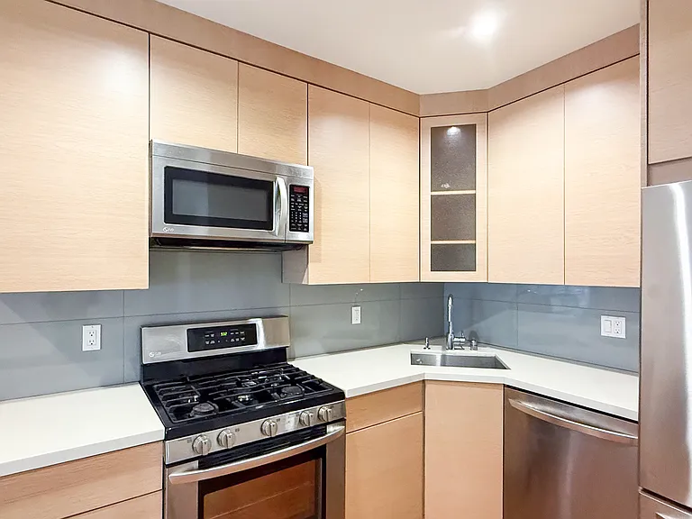 537 Natoma St #101 — Photo 5