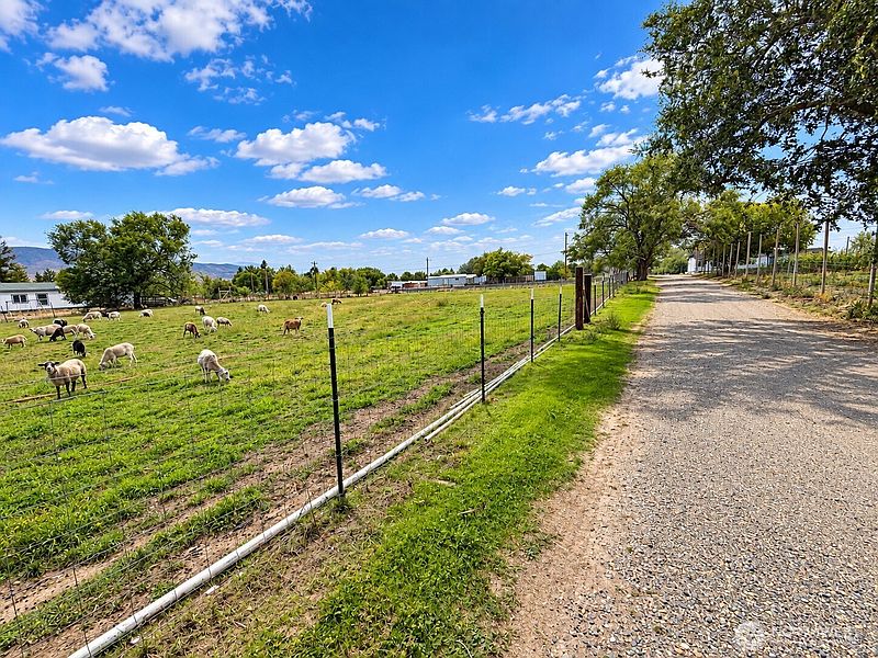 3rd image of 8305 S Missimer Road
