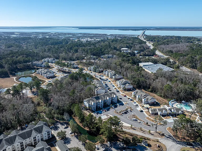 Broad River Village — Photo 39