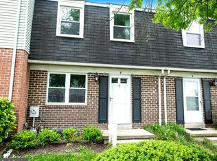8 Cardor Ct #8, Nottingham, MD 21236