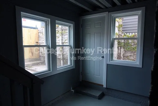 2345 S Whipple St #1 — Photo 9