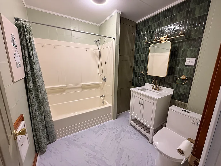 190 Ennell St #2 — Photo 20