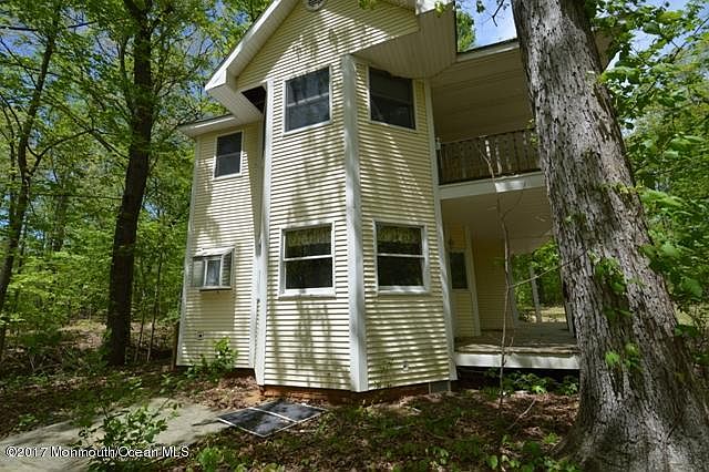 2nd image of 84 Maple Ave