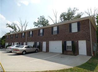 824 Oak Arbor Ct APT D, Clarksville, TN 37040