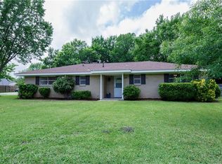 610 S 4th St, Crandall, TX 75114