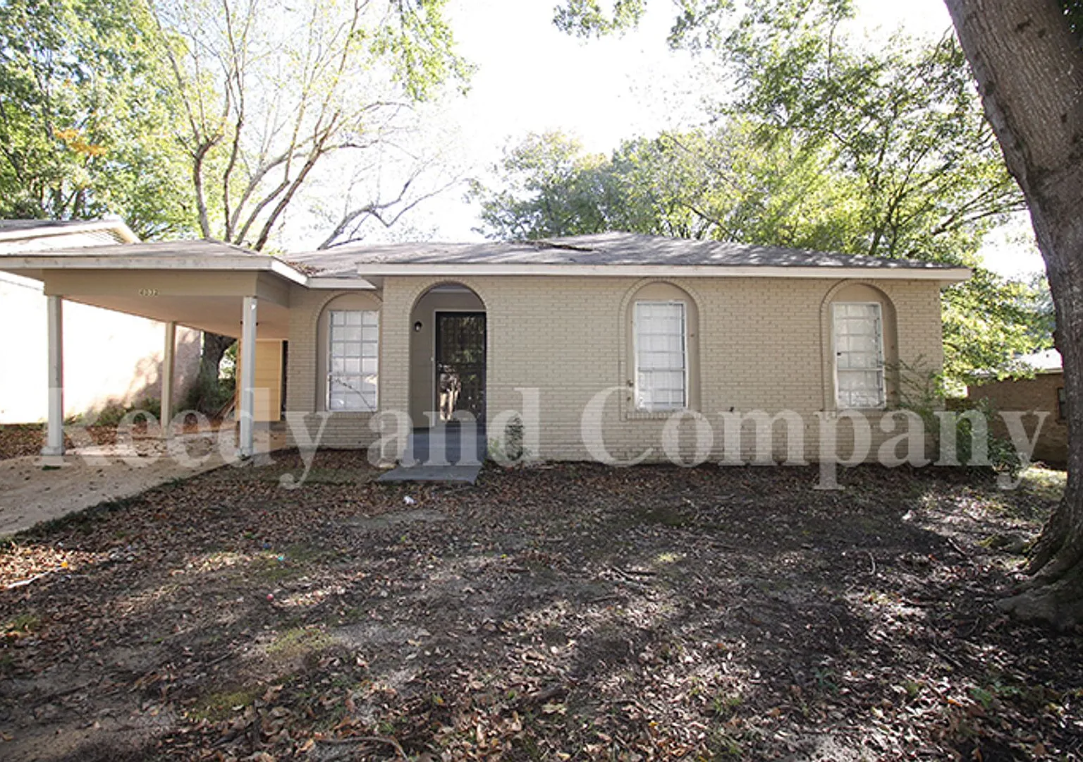 Welcome to 4032 Haliburton Street! — Photo 1