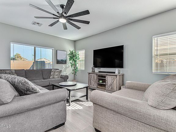 4th image of 1409 S 123RD Drive
