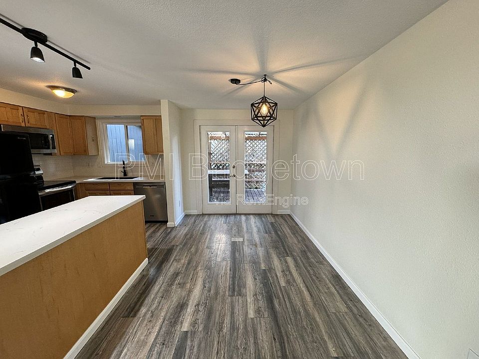 1st image of 7315 SW 53rd Ave