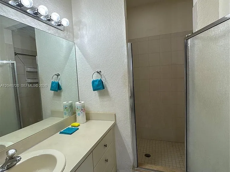 20808 SW 86th Ct #1 — Photo 11
