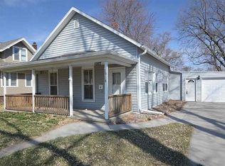 1918 Colfax St, Blair, NE 68008