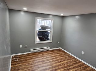 12 N 11th St, Newark, NJ 07107