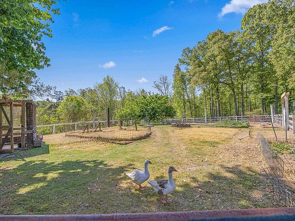 5th image of 2947 Merrie Meadows Ln