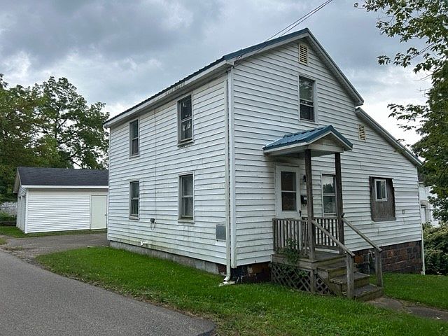 1st image of 723 N Grant St
