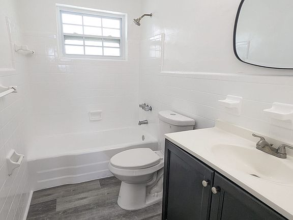 5th image of 7805 Crespi Blvd APT 5