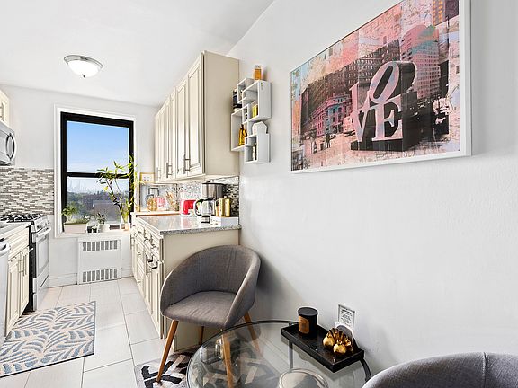 2nd image of 63-84 Saunders St #5G