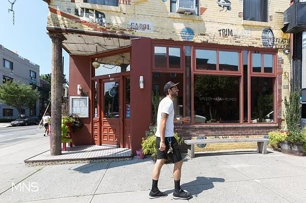 Rented by MNS | media 17