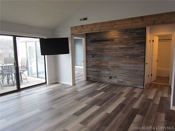 5th image of 840 Indian Pointe #144