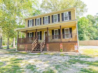 10801 Belvoir Rd, Chester, VA 23831