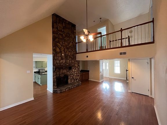 3rd image of 4033 Briant Dr