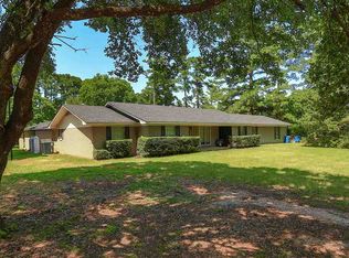 2235 Grangeway Rd, Marshall, TX 75672