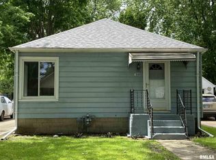 1440 Beecher Ave, Galesburg, IL 61401