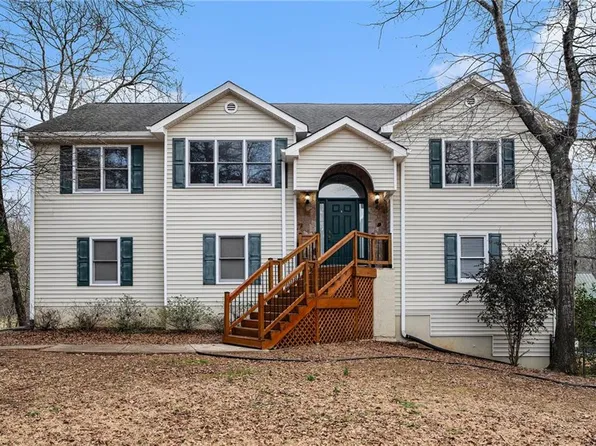 4981 Caney Creek Dr, Gainesville, GA 30507