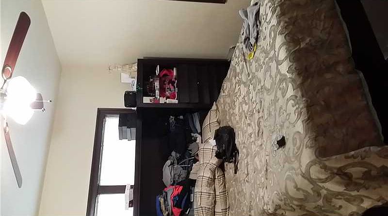 1st image of 921 NW 174th St