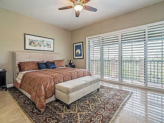 Waterfront Townhome in Royal Harbour Yacht Club