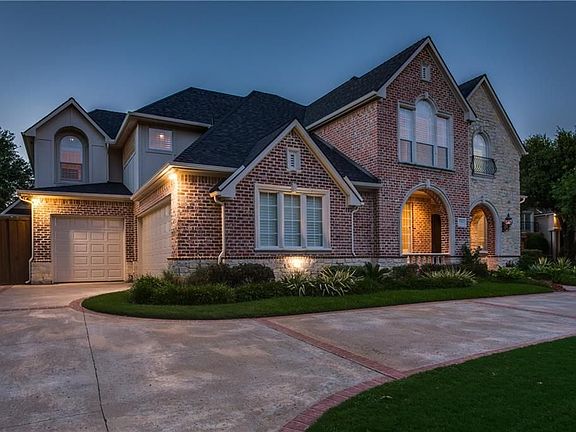 5th image of 5909 Crownover Ct