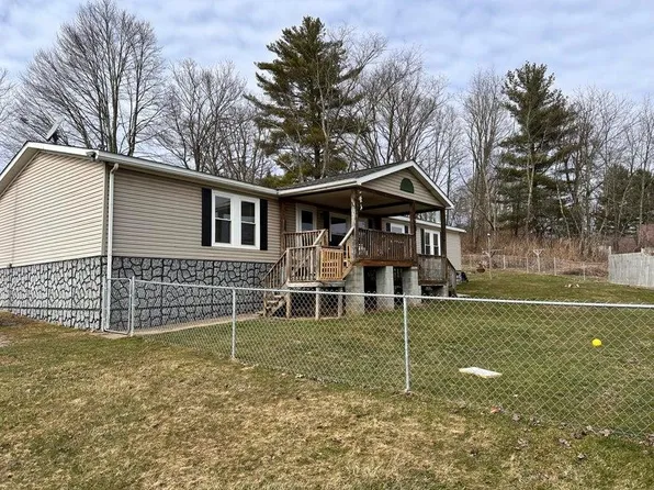 6198 Webster Rd, Cowen, WV 26206