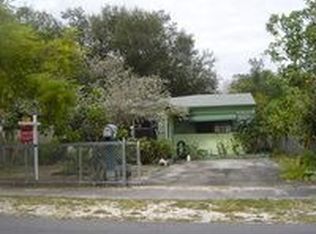 246 SW 8th St, Dania Beach, FL 33004