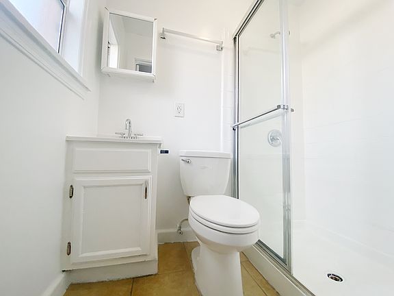4th image of 615 S Glendale Ave APT 3