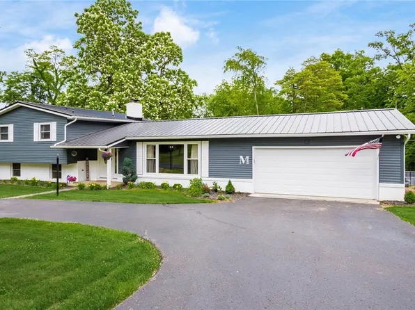 240 Skyline Dr, Zanesville, OH 43701